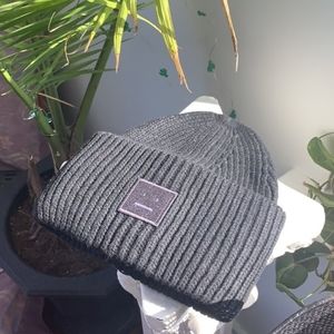 Acne Hat